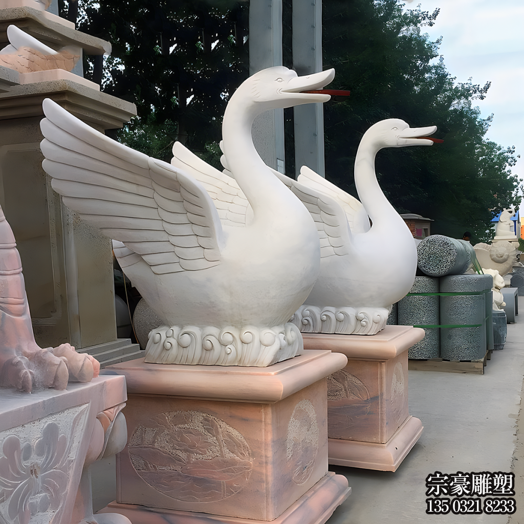 漢白玉天鵝雕塑擺件，石雕噴水鵝雕塑