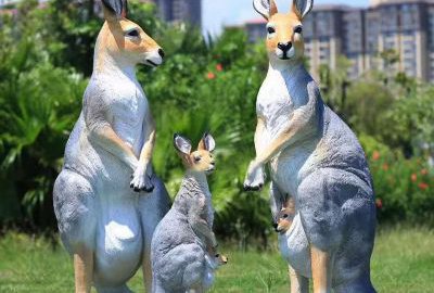 玻璃鋼仿真袋鼠雕塑